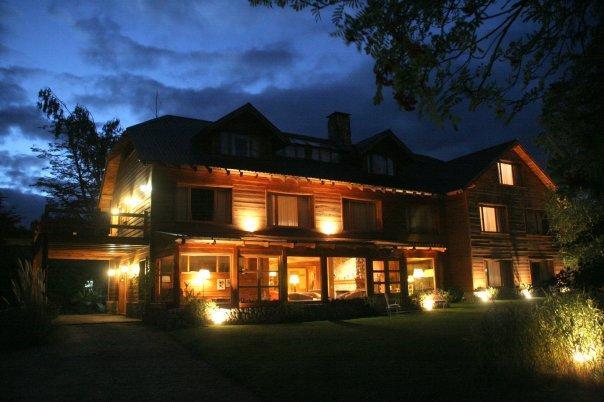 Hosteria El Establo Villa La Angostura Exterior photo